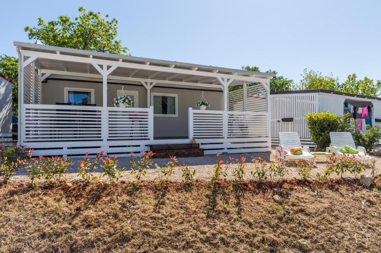 Zelena Laguna Mobile Homes Mugeba Eksteriør billede